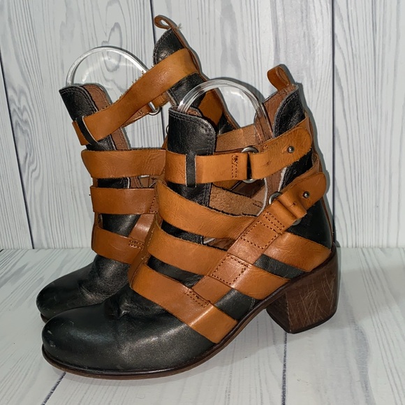 SixtySeven Ankle Boots - Picture 2 of 6